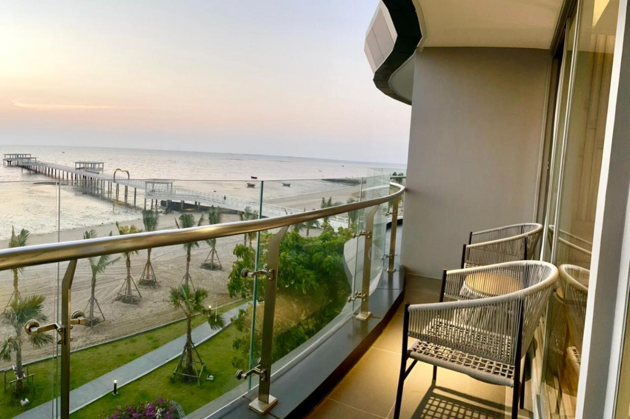 Symphony Of The Sea Hotel 방샌 외부 사진