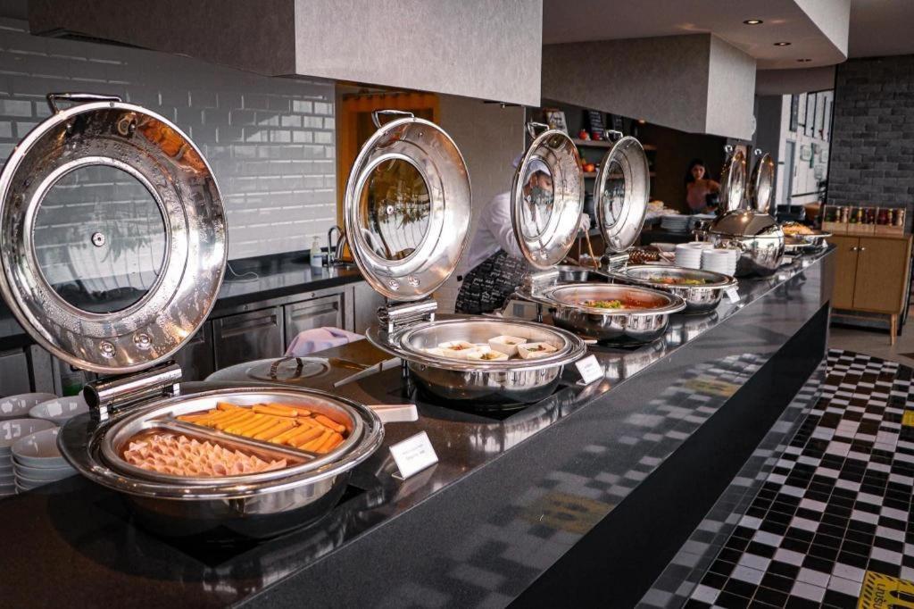 Symphony Of The Sea Hotel 방샌 외부 사진